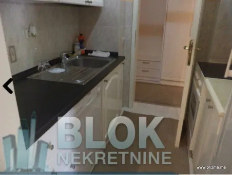 Izdavanje, dvosoban stan, 75m², Gorica C, Podgorica - image 2