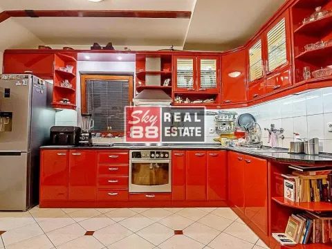 Prodaja, četvorosoban stan, 104m², Stari Grad, Beograd - image 5