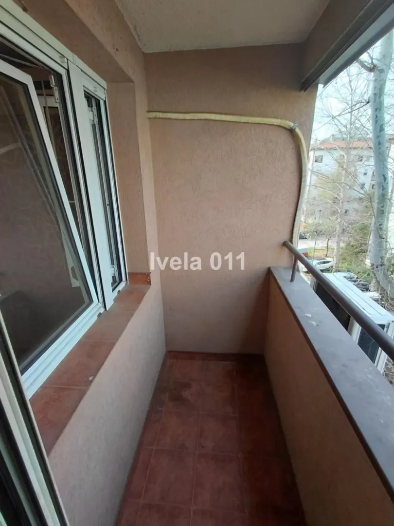 Prodaja, jednosoban stan, 37m², Zvezdara Sve Podlokacije, Beograd