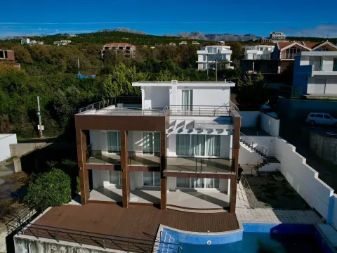 Sale, house, 380m², Krimovica, Kotor - image 25