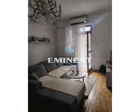 Rent, four bedroom apartment, 120m², Severni Bulevar, Zvezdara Sve Podlokacije - image 5