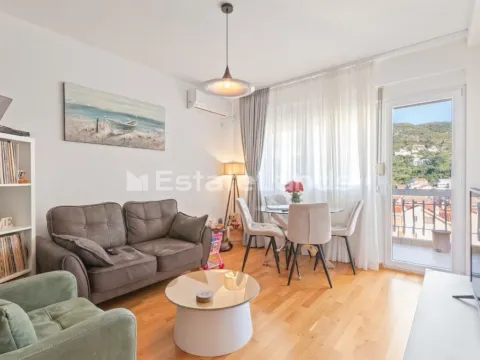Sale, one bedroom apartment, 40m², Centar, Tivat