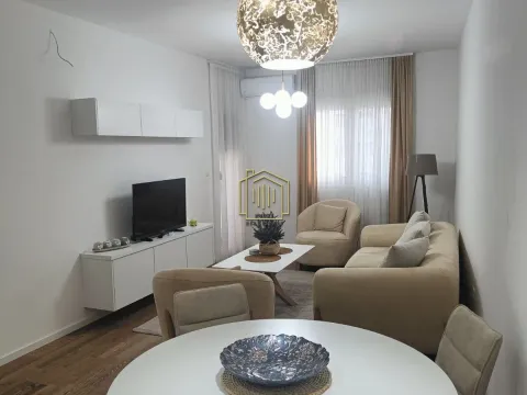 Rent, one bedroom apartment, 45m², Pobrežje, Podgorica - image 3