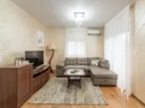 Rent, two bedroom apartment, 60m², Preko Morače, Podgorica - image 11