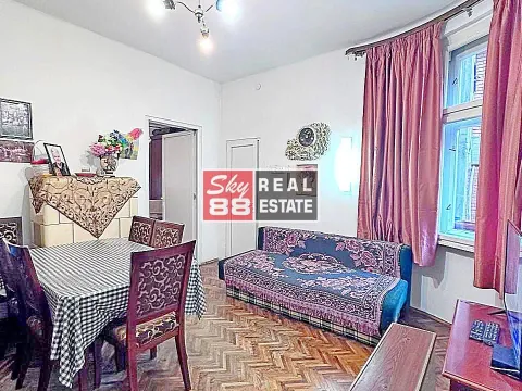 Sale, two bedroom apartment, 46m², Kalenić Pijaca, Vračar Sve Podlokacije - image 3