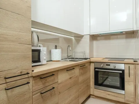 Izdavanje, jednosoban stan, 50m², Budva, Crna Gora - image 5