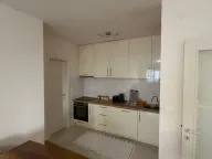 Izdavanje, jednosoban stan, 52m², City Kvart, Podgorica - image 4