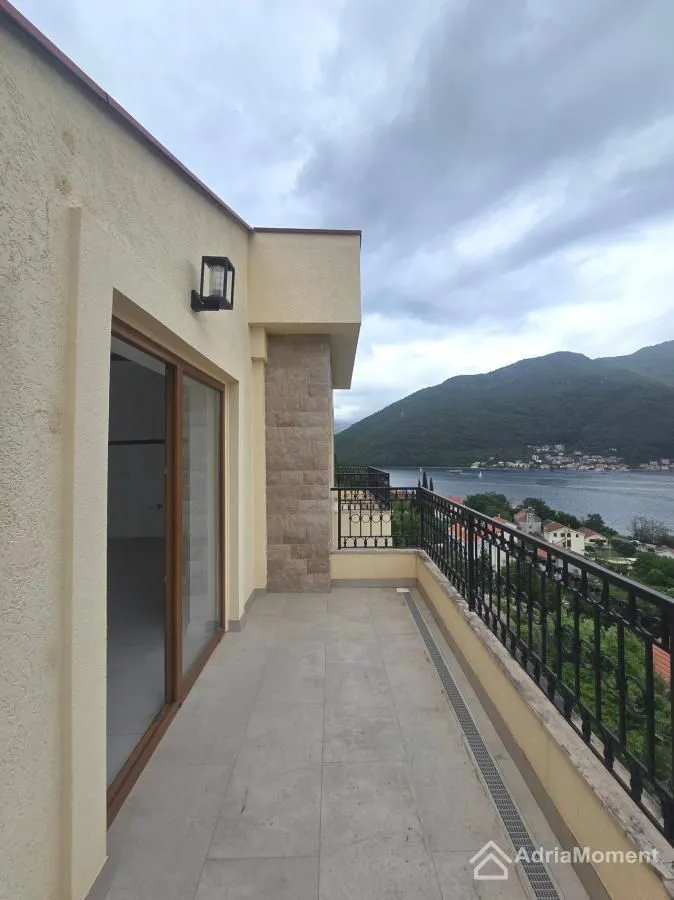 Prodaja, jednosoban stan, 53m², Kamenari, Herceg Novi
