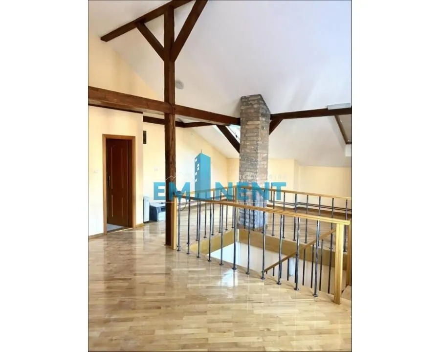 Izdavanje, stan, 250m², Stari Grad, Beograd