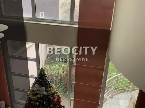 Prodaja, kuća, 540m², Centar, Šabac - image 5