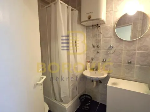 Rent, three bedroom apartment, 54m², Topličin venac, Beograd - image 9