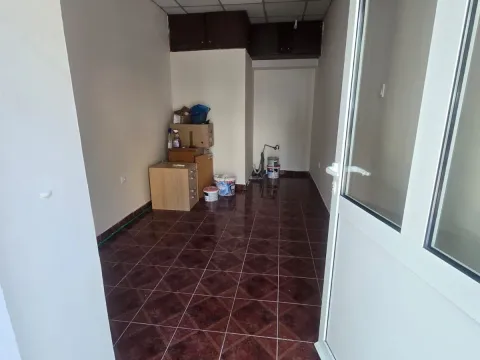 Rent, office space, 17m², Centar, Podgorica - image 3