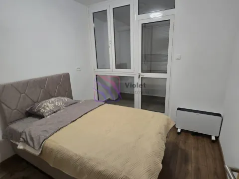 Izdavanje, trosoban stan, 103m², Tološka šuma, Podgorica - image 23