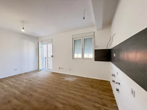 Prodaja, garsonjera, 24m², Gruda, Cetinje - image 5