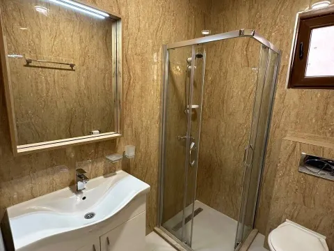 Sale, three bedroom apartment, 85m², Budva, Crna Gora - image 22