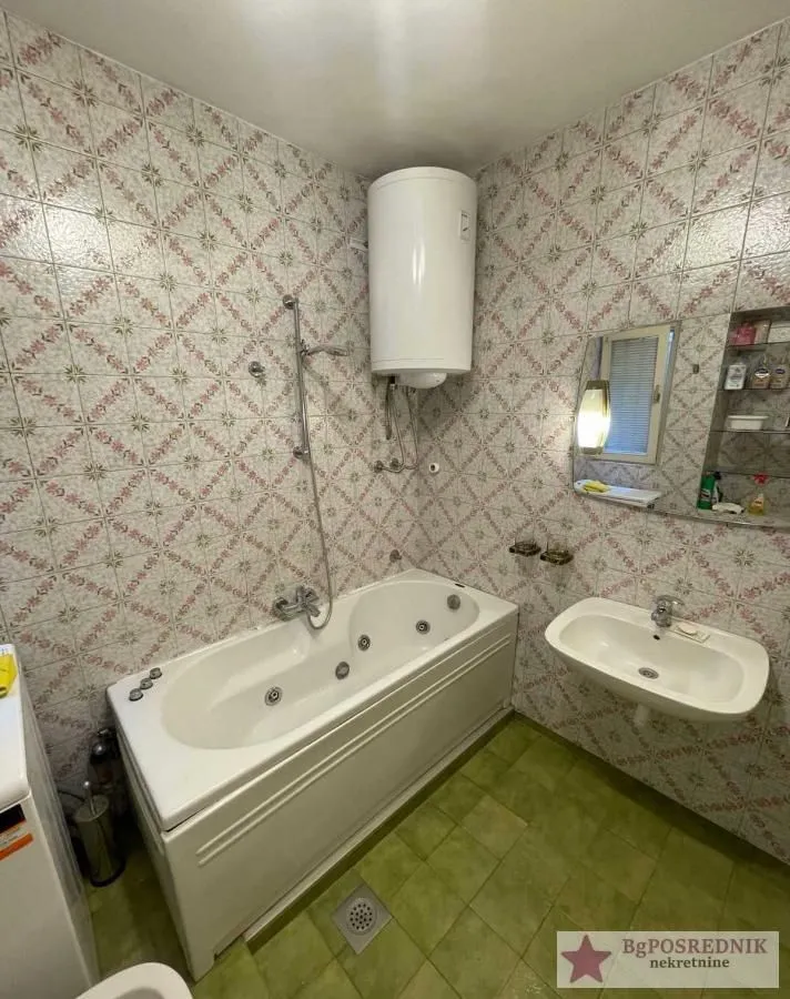Sale, three bedroom apartment, 72m², Savski Venac, Beograd