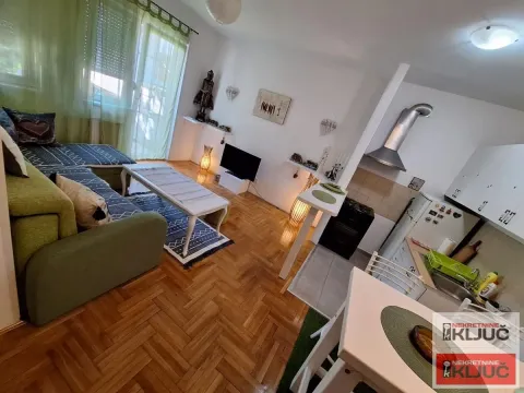 Rent, one bedroom apartment, 43m², Podbara, Novi Sad Sve Podlokacije - image 2