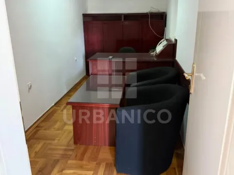 Rent, office space, 130m², Stara Varoš, Podgorica - image 4