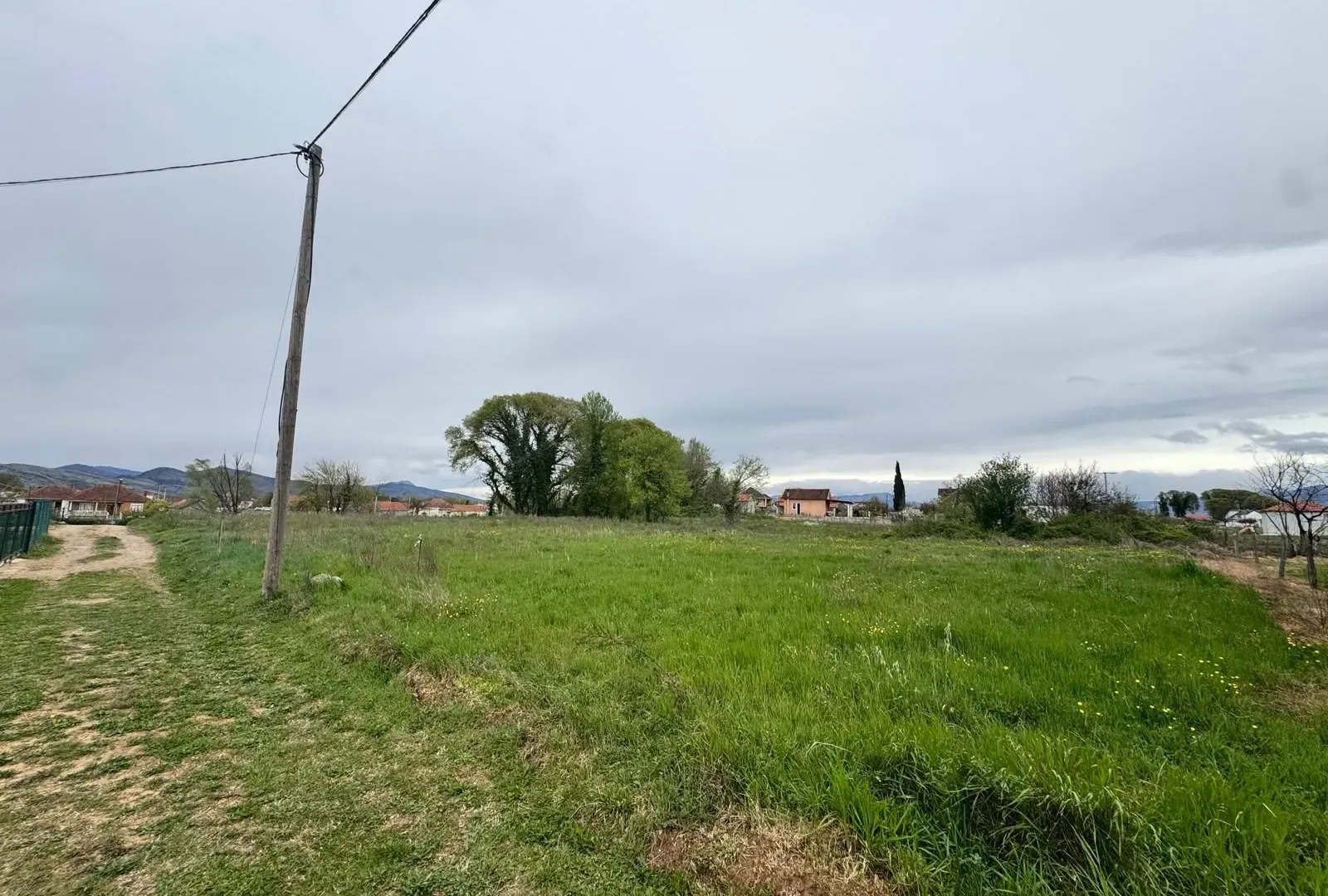 Prodaja, plac, 1000m², Golubovci, Podgorica