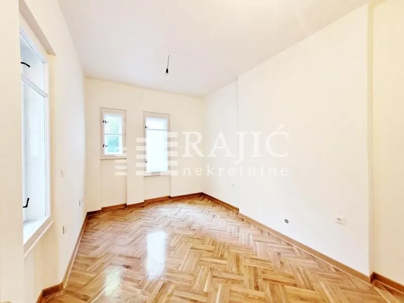Rent, apartment, 110m², Stari Grad, Beograd