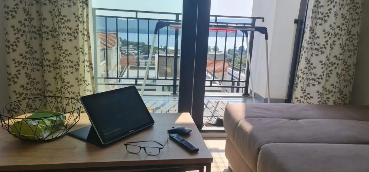 Prodaja, dvosoban stan, 105m², Kava, Tivat