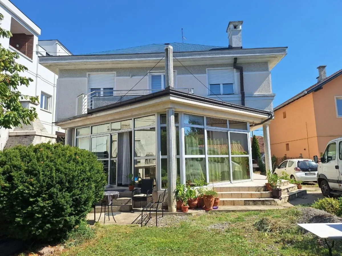 Sale, house, 253m², Adice, Novi Sad Sve Podlokacije