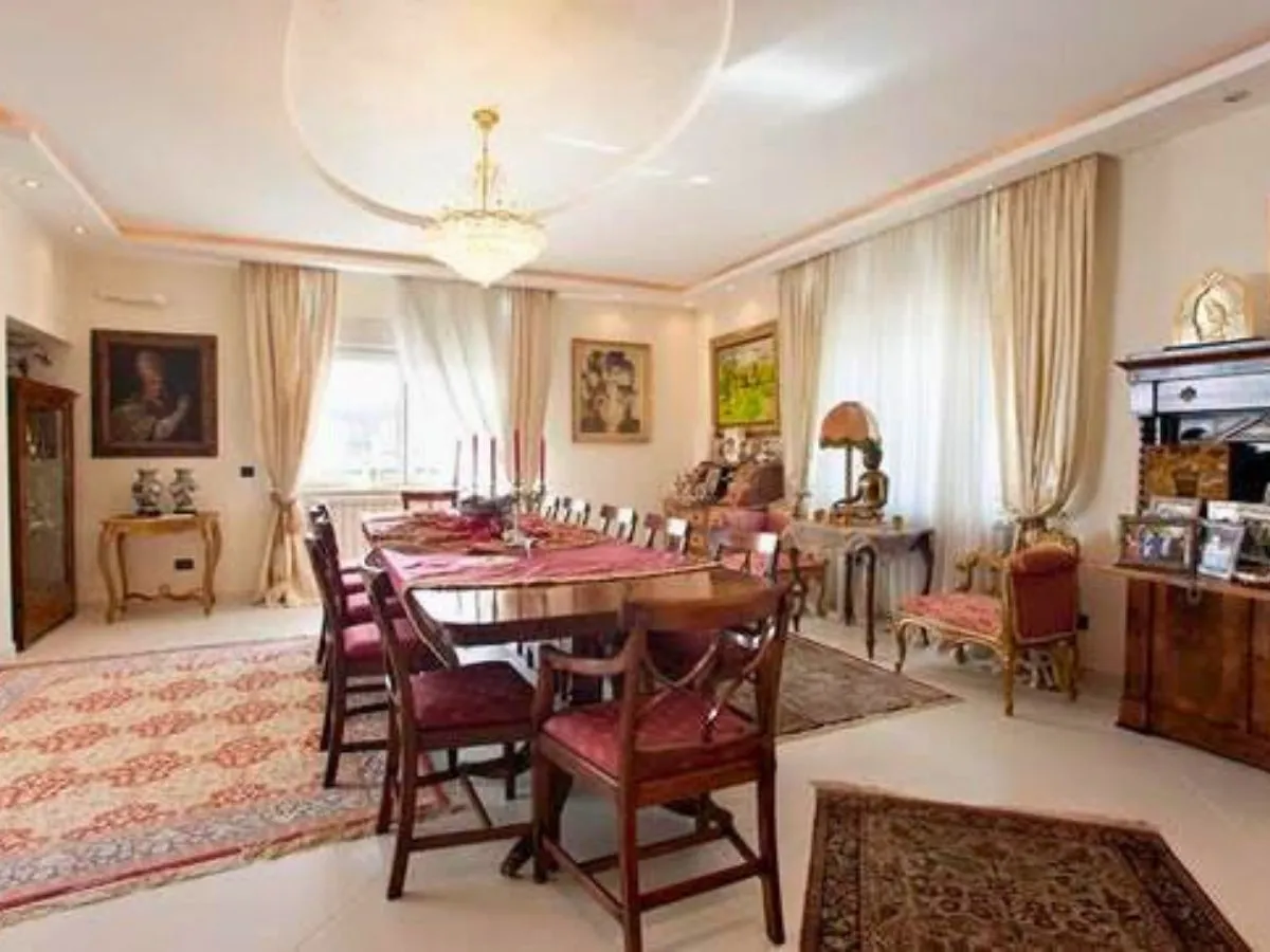 Sale, house, 800m², Dedinje Sve Podlokacije, Beograd