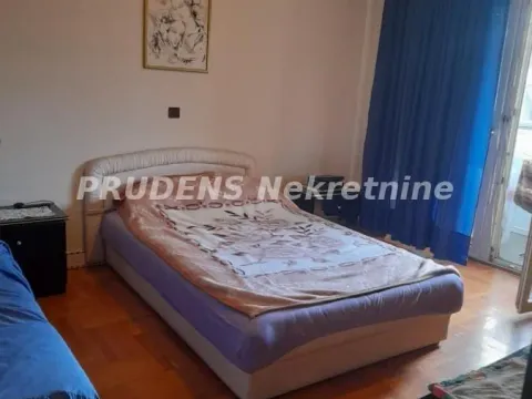 Prodaja, stan, 183m², Zemun Sve Podlokacije, Beograd - image 7