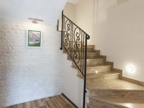 Sale, apartment, 140m², Kamenovo, Budva - image 8