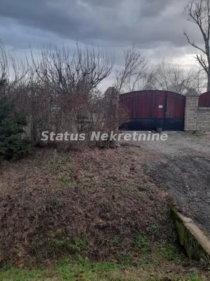 Prodaja, plac, 3300m², Futog, Novi Sad Sve Podlokacije