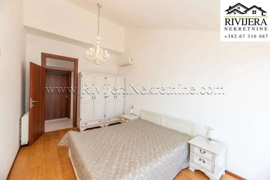Prodaja, trosoban stan, 118m², Njivice, Herceg Novi