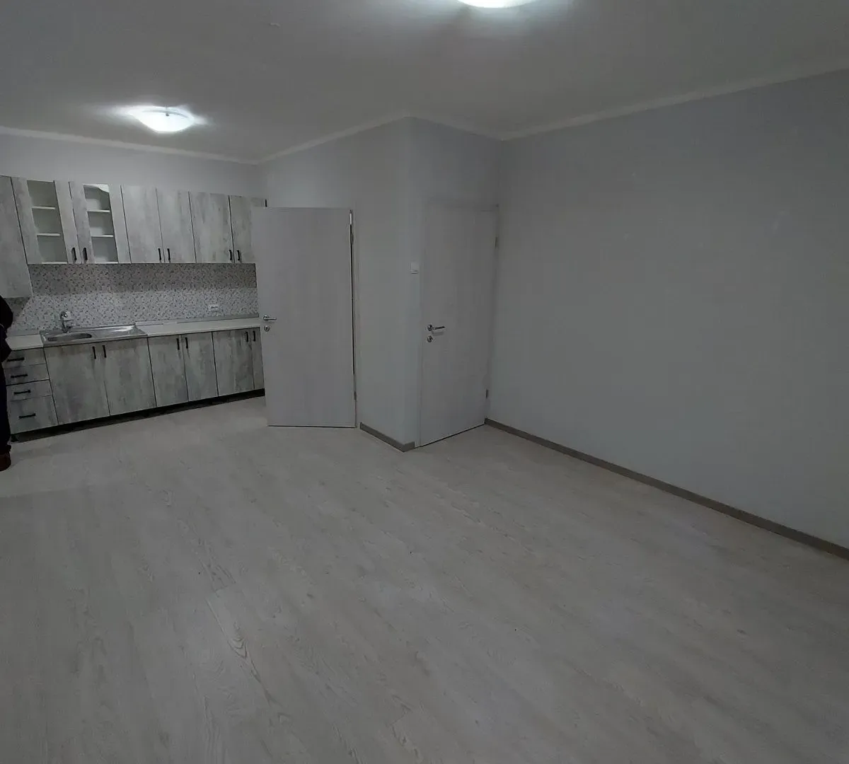 Izdavanje, poslovni prostor, 42m², Preko Morače, Podgorica