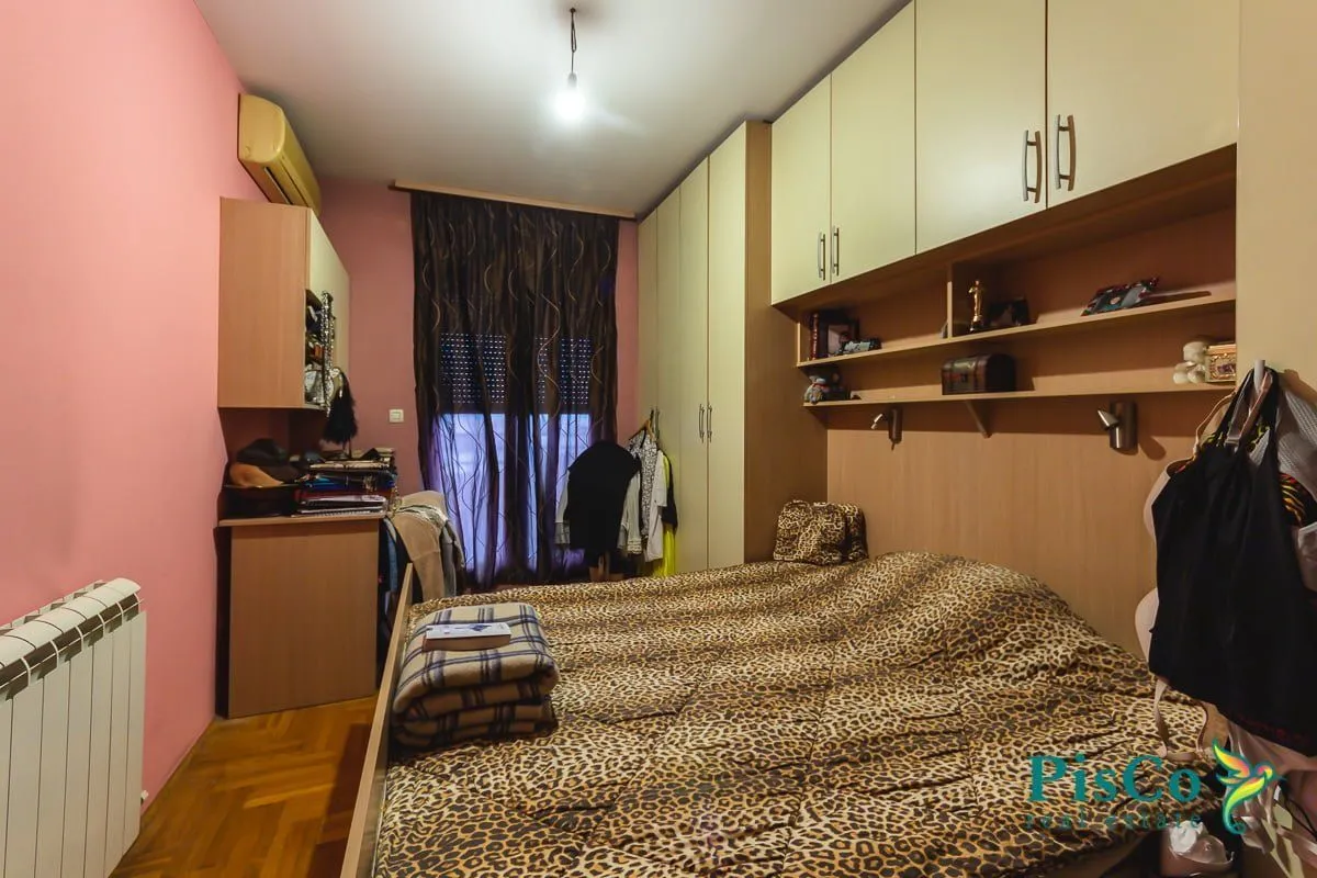 Prodaja, trosoban stan, 119m², Stari Aerodrom, Podgorica