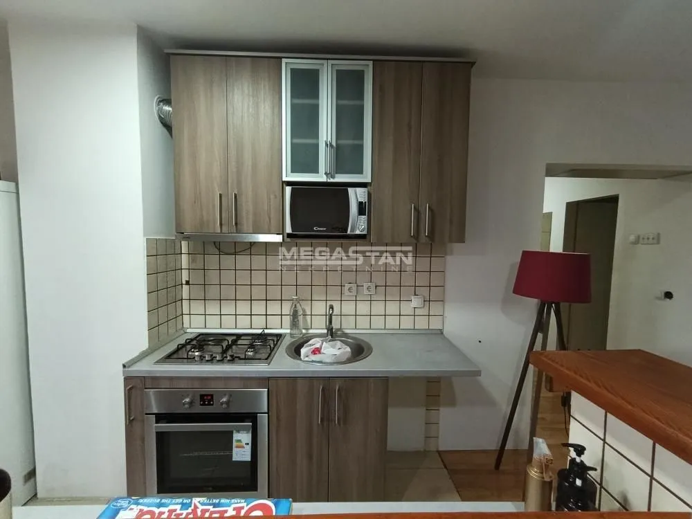 Sale, three bedroom apartment, 93m², Karaburma, Palilula Sve Podlokacije