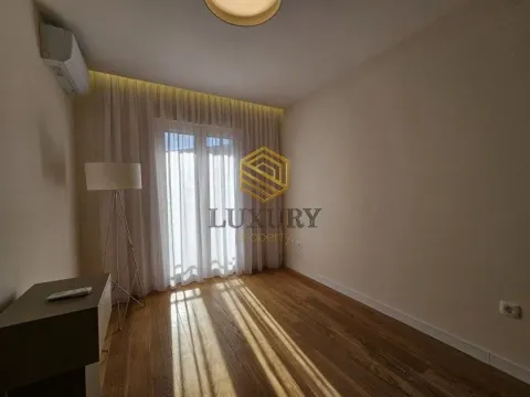 Rent, two bedroom apartment, 108m², Central Point, Podgorica - image 10