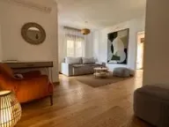 Izdavanje, jednosoban stan, 60m², Obala Đuraševića, Tivat - image 1