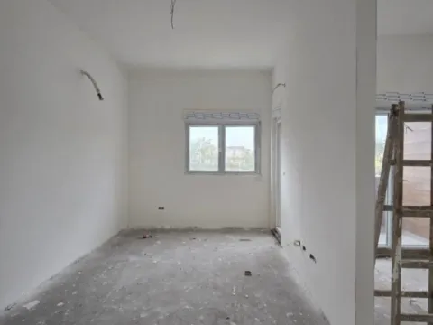 Prodaja, jednosoban stan, 52m², Zabjelo, Podgorica - image 8