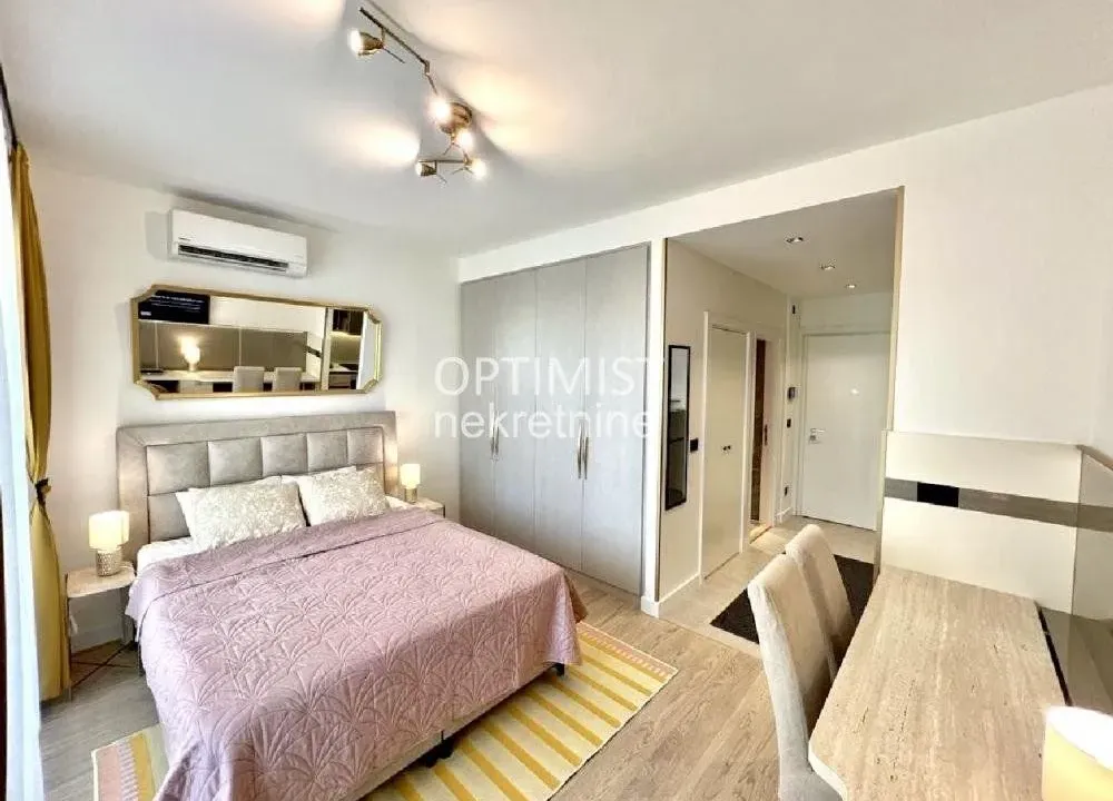 Prodaja, stan, 28m², Savski Venac, Beograd