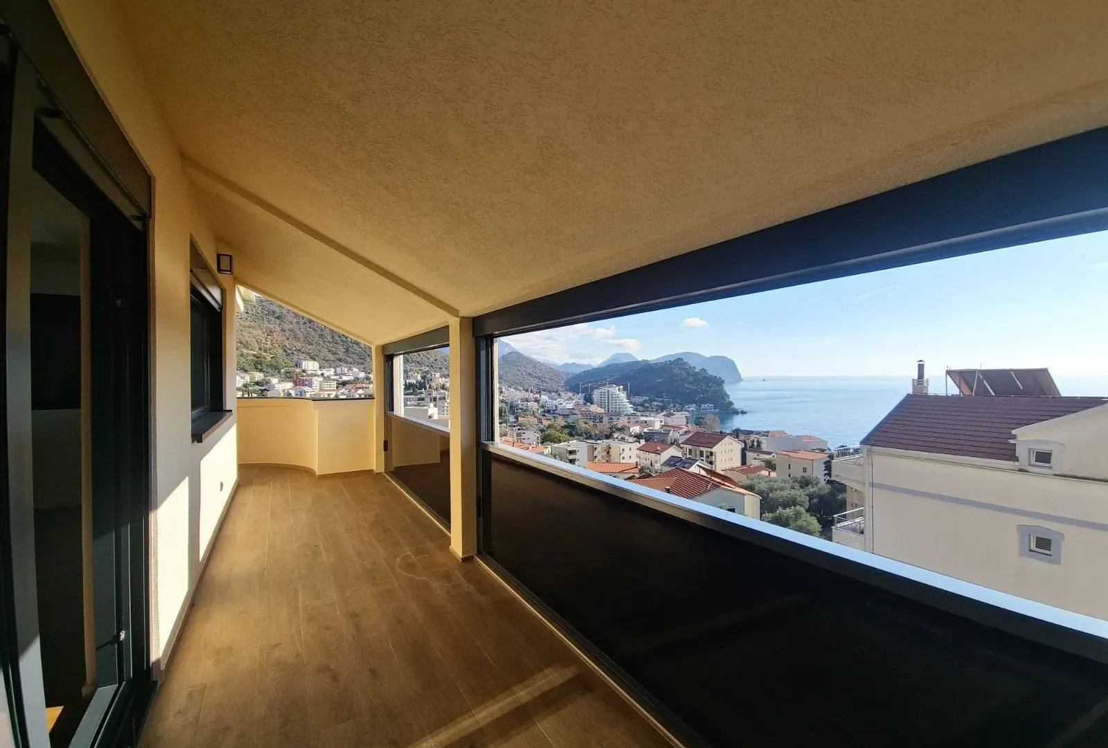 Prodaja, dvosoban stan, 96m², Petrovac, Budva