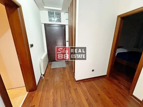 Izdavanje, četvorosoban stan, 134m², Savski Venac, Beograd - image 8