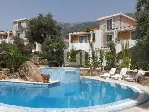 Prodaja, jednosoban stan, 28m², Bečići, Budva - image 10