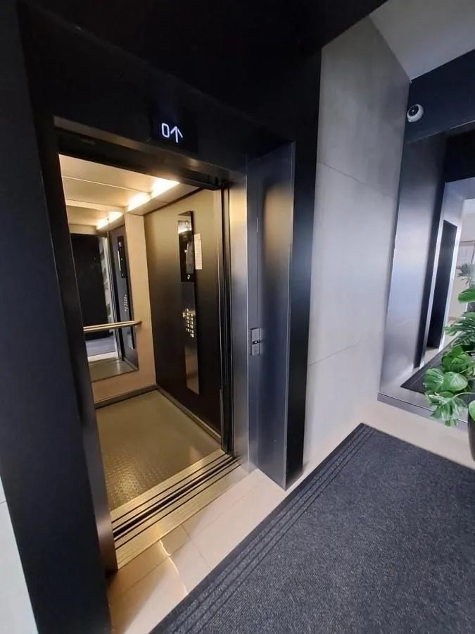 Prodaja, dvosoban stan, 72m², Podgorica, Crna Gora