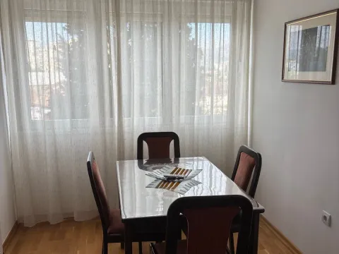 Rent, three bedroom apartment, 96m², Tuški Put, Podgorica - image 13