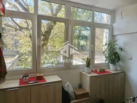 Izdavanje, trosoban stan, 75m², Banovo Brdo, Beograd - image 15