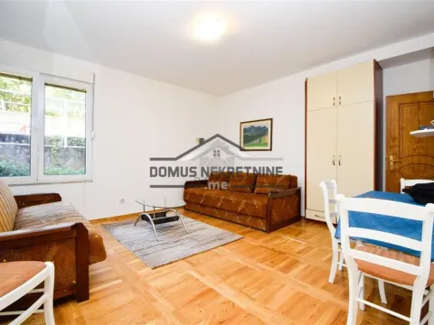Izdavanje, stan, 40m², Gorica C, Podgorica - image 2