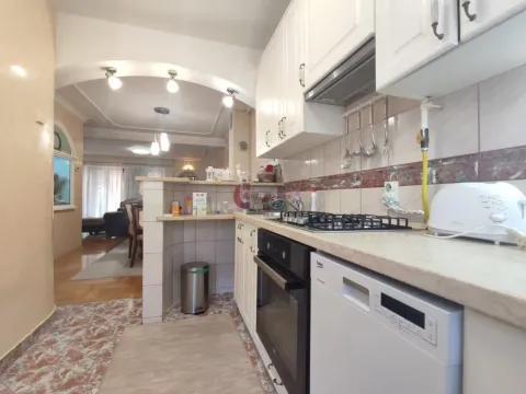 Sale, house, 268m², Kertvaroš, Subotica - image 7