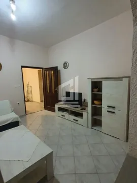 Rent, three bedroom apartment, 80m², Centar, Bar - image 3