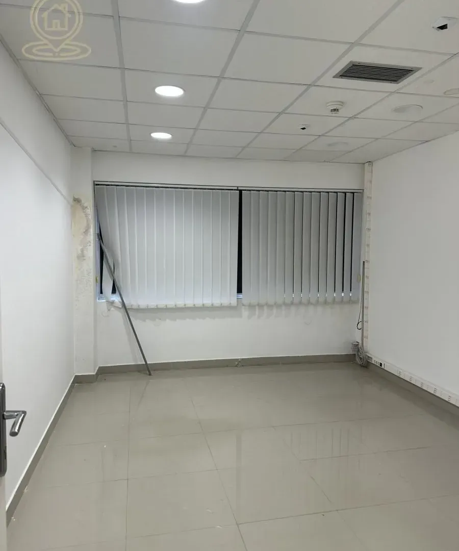 Rent, office space, 530m², Crveni Krst, Niš