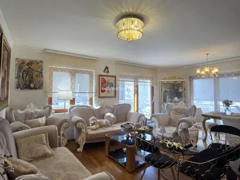 Prodaja, trosoban stan, 120m², Podgorica, Crna Gora - image 1