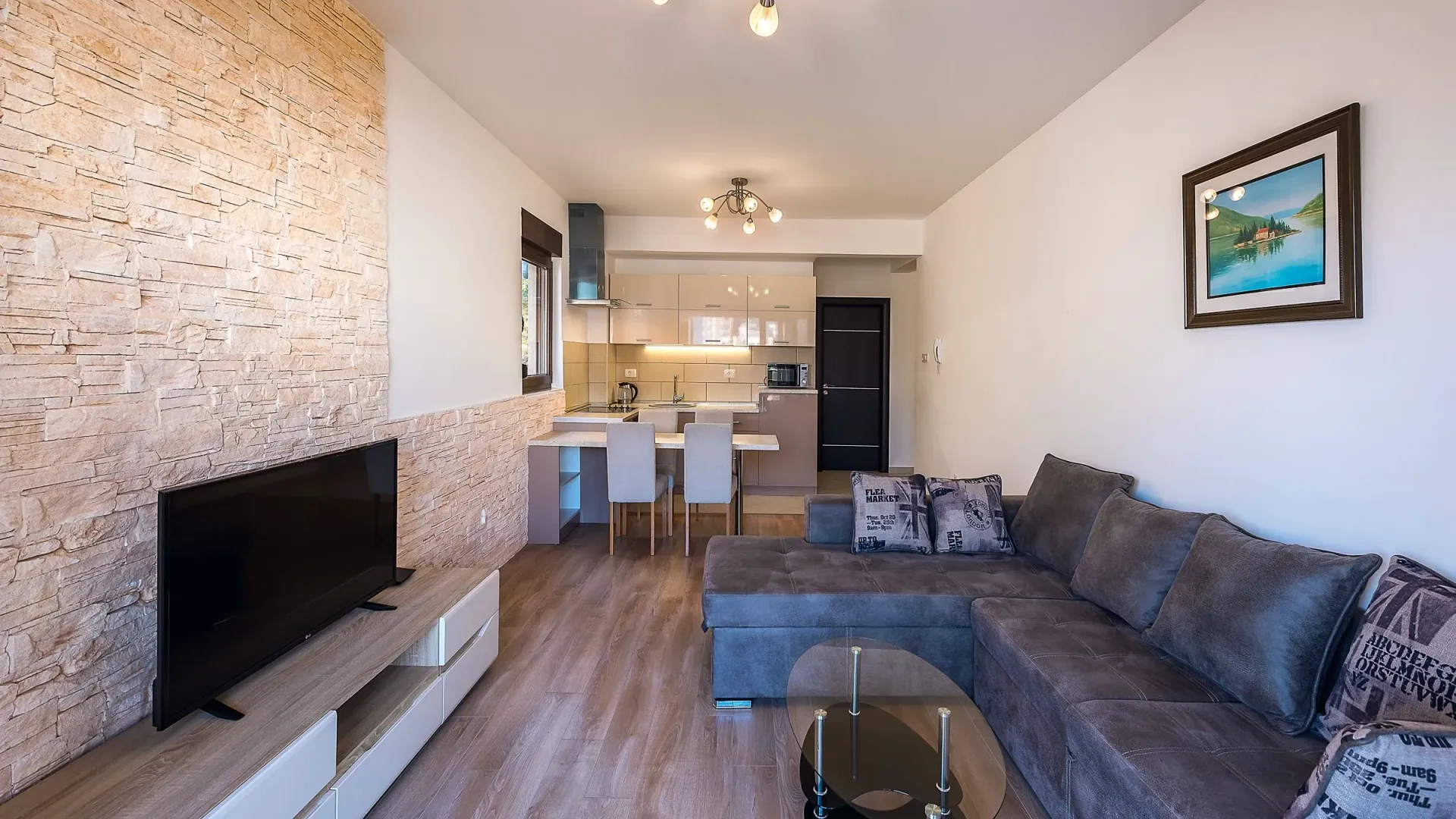 Daily-rent, two bedroom apartment, 51m², Budva, Crna Gora